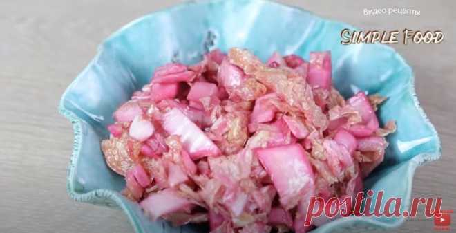 Маринованная пекинская капуста - Рецепты Simple Food Маринованная пекинская капуста - хрустящая, сочная и такая пикантная. Быстро, из доступных продуктов. Прекрасно дополняет мясные и многие другие блюда.