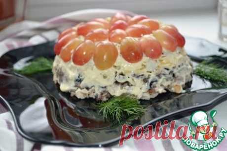 Салат с виноградом – кулинарный рецепт