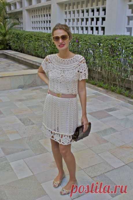 Vestido em Crochê Mithos de Vanessa Montoro