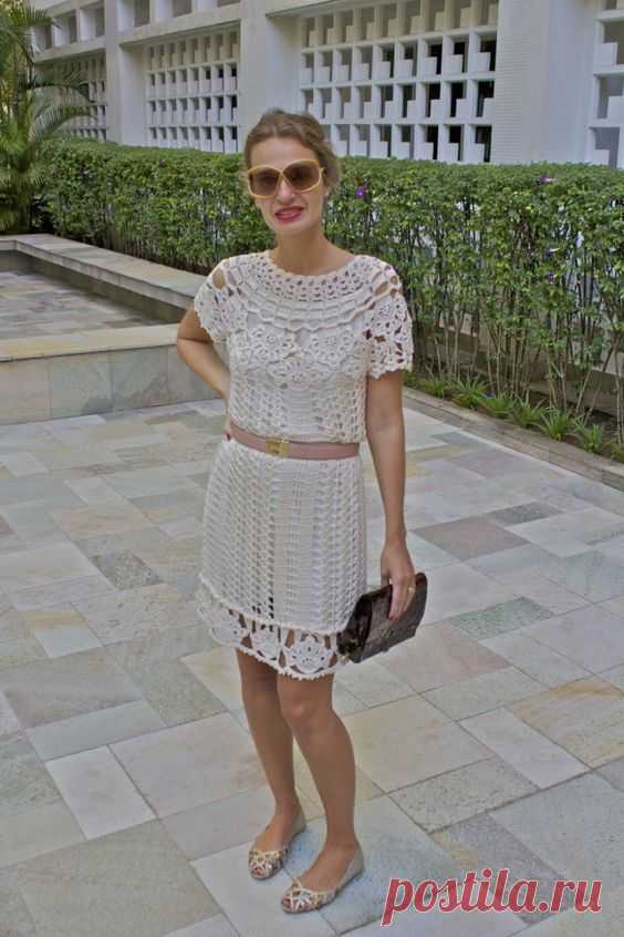 Vestido em Crochê Mithos de Vanessa Montoro