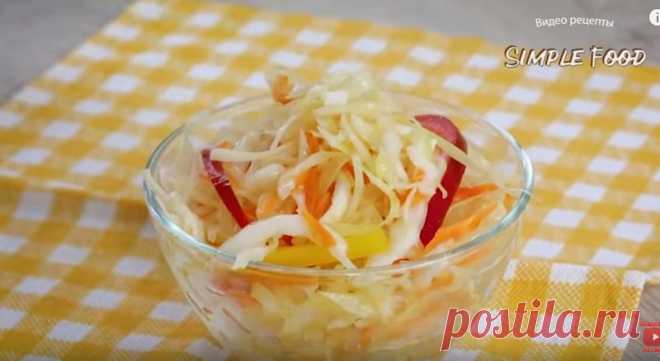 Маринованная капуста - это сочная и хрустящая пикантная закуска.