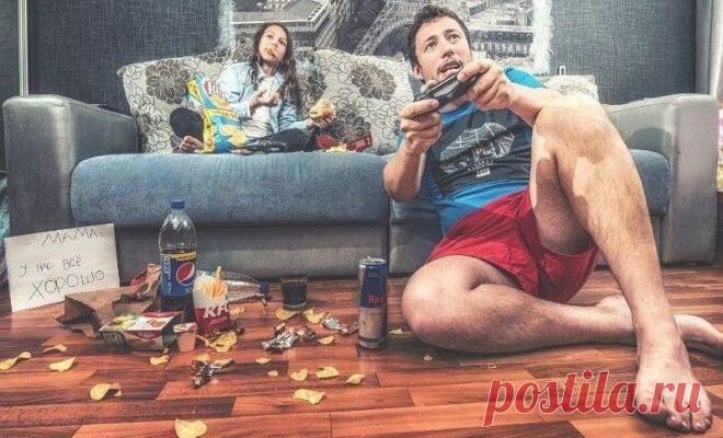 Лучший фотоотчёт для мамы в командировке
Для того, чтобы успокоить свою жену во время отъезда, житель Тюмени Марат решился на необычный фотопроект: каждый день они с дочкой делали фотографию с табличкой «Мама, у нас все хорошо» на фоне домашней обстановки Источник
Читай пост далее на сайте. Жми ⏫ссылку выше