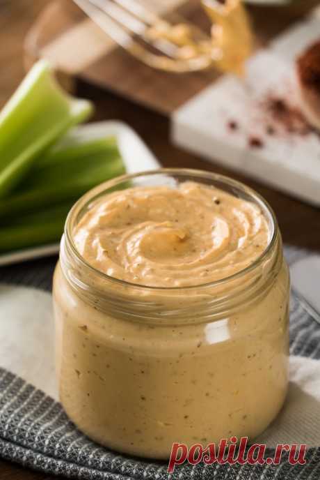 Домашний пикантный майонез - хороший соус для морепродуктов, белой рыбы и вареной курицы. Очень классный и быстрый рецепт!
#рецепты #вкусняшки #готовимдома #мексиканская_кухня #этовкусно