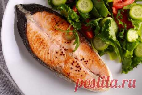 6 великолепных рецептов стейка из форели на сковороде — MOJAKUHNJA.ru