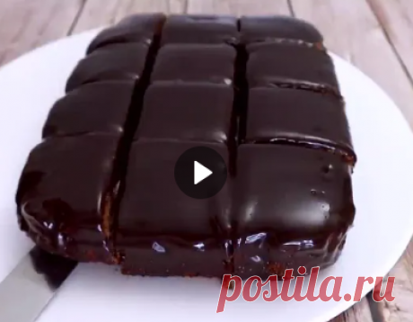 Нежнейший Шоколадный Пирог с Кокосовым Кремом
КРЕМ:
Молоко - 200 г. Сахар - 50 г. Кукурузный крахмал - 20 г. Кокосовая стружка - 30 г. Греческий йогурт - 150 г. (или сметана)
ТЕСТО:
Яйца - 3 шт. Сахар - 100 г. Молоко - 90 г.( комнатной температуры) Масло подсолнечное - 60 г. Какао - 20 г. Мука - 150 г. Разрыхлитель - 7 г.
ГЛАЗУРЬ :
Греческий йогурт - 100 г. (или сметана) Сахар - 60 г. Какао - 30 г. Масло сливочное - 75 г.