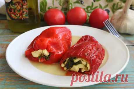 Запеченные красные перцы с брынзой в духовке - Будет вкусно - Медиаплатформа МирТесен