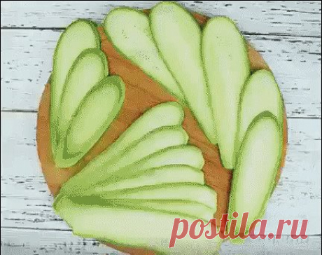Рулетики из кабачков