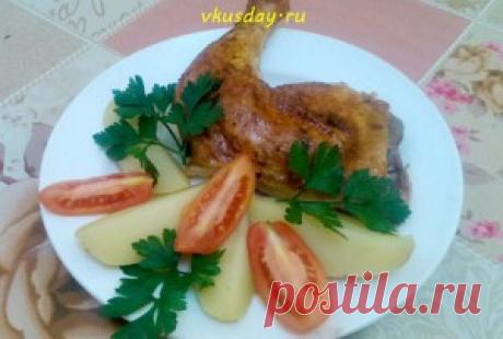 Курица с имбирем, ароматное блюдо приготовленное посредством  запекания  в духовке,  для этого рецепта нам понадобится:

Курица 2 кг
Лимон ½ шт
Имбирь сухой молотый 1 ч л
Лавровый лист 2 шт
Хмели-сунели 1 ч л
Чеснок 3-4 зубка
Соевый соус 2 ст л
Соль 2 ч л