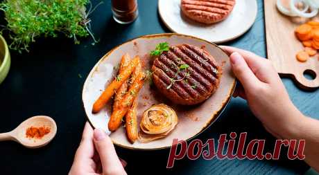5 гениальных гарниров из моркови — читать на Gastronom.ru Трепетное отношение и умелые руки творят чудеса и способны даже из крепкой моркови сделать нежное блюдо. Особенно, если готовить по верному рецепту. - статья на кулинарном сайте Gastronom.ru