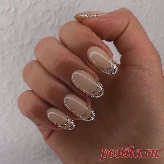 100+ идей маникюра с блестками