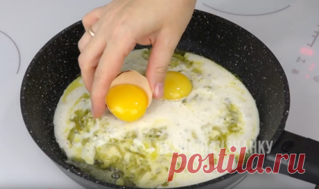 Яичница с солеными огурцами? Да! Это невероятно вкусно! | Кухня наизнанку | Яндекс Дзен