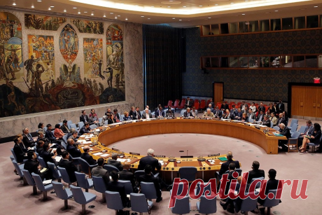 Генассамблея ООН приняла антироссийскую резолюцию по Украине ООН, 24 февраля. /ТАСС/. Генеральная Ассамблея ООН приняла в четверг в ходе спецсессии по Украине антироссийскую резолюцию, посвященную годовщине специальной военной операции, передает корреспондент ТАСС с места событий. За документ проголосовала 141 страна, против — 7 (Россия, Белоруссия, КНДР, Мали, Никарагуа, Сирия и Эритрея). 32 делегации воздержались, в их числе Китай. При этом в ходе голосования не были одо...