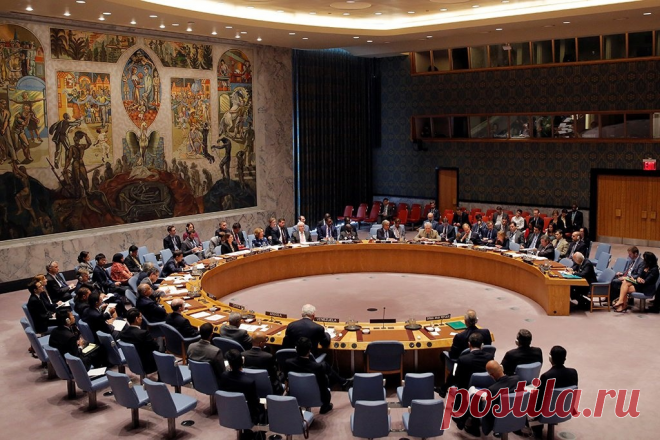 Генассамблея ООН приняла антироссийскую резолюцию по Украине ООН, 24 февраля. /ТАСС/. Генеральная Ассамблея ООН приняла в четверг в ходе спецсессии по Украине антироссийскую резолюцию, посвященную годовщине специальной военной операции, передает корреспондент ТАСС с места событий. За документ проголосовала 141 страна, против — 7 (Россия, Белоруссия, КНДР, Мали, Никарагуа, Сирия и Эритрея). 32 делегации воздержались, в их числе Китай. При этом в ходе голосования не были одо...