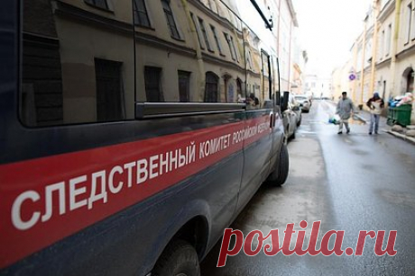 СКР проверит слова украинского политика о сжигании храмов Московской патриархии. Следователи дадут правовую оценку словам украинского политического деятеля, одного из идеологов украинского национализма Дмитрия Корчинского о сжигании храмов Московской патриархии. Помимо этого, сотрудники СКР изучат инцидент с поджогом храма УПЦ в Тернопольской области.