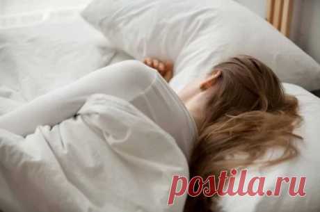Почему одинаковые сны снятся каждую ночь, как кино по кругу? Клинический психолог Анна Воир: