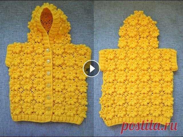 "Детский жилет с капюшоном" (Children's vest with hood) В видеоуроке показано, как связать детский жилет с капюшоном, который выполнен из пряжи "Кроха" (20% шерсть, 80 % акрил), крючком №2. Жилет ...