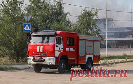 В Донецке шесть пожарных пострадали при артиллерийском ударе ВСУ. Удар был нанесен вблизи пожарной автоцистерны