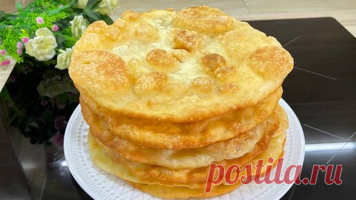 Показываю, как готовлю лепёшки на кефире. Простые, вкусные лепёшки без дрожжей. | Tasty food | Дзен