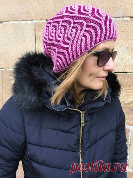 ШАПОЧКА ДВУХЦВЕТНЫМ УЗОРОМ &quot;БРИОШ&quot;