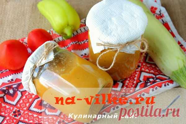 Кабачковая икра с помидорами