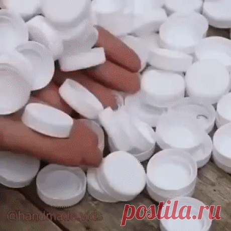 Вторая жизнь пластиковой крышки. Подборка идей.
