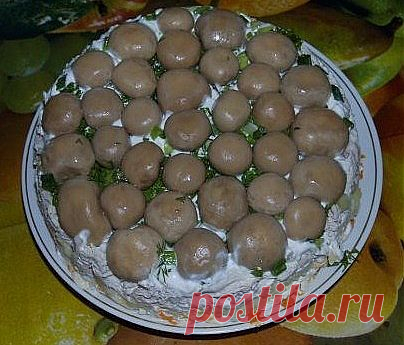 САЛАТ «КУРИЦА-ЗАТЕЙНИЦА»