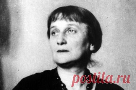 Короткое стихотворение Анны Ахматовой, которое помогает справляться с проблемами | Психология | Яндекс Дзен