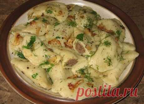 ПОТРЯСАЮЩЕ СЫТНЫЕ КАРТОФЕЛЬНЫЕ ВАРЕНИКИ С КУРИНОЙ ПЕЧЕНЬЮ