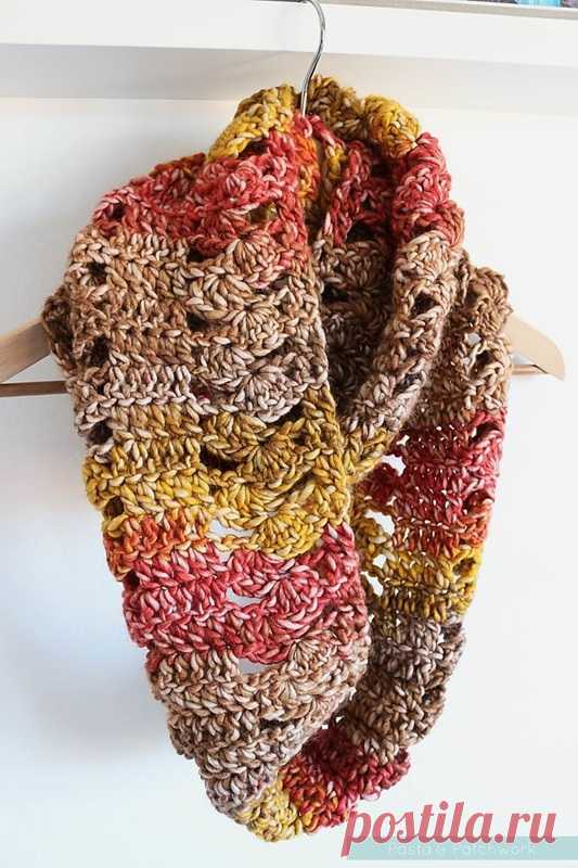 Фанатом Fall - Free вязания клобук Pattern - Pasta & Лоскутное