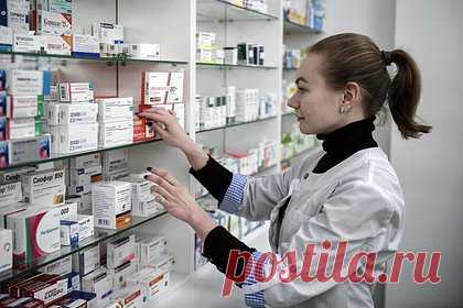 В Минздраве рассказали о ситуации с запасом лекарств. Авансирование закупки лекарств и создание запаса не менее чем на четыре месяца происходят в российских медучреждениях перед каждым сезонным подъемом заболеваемости, рассказал глава Минздрава Михаил Мурашко. Глава ведомства отметил, что в осенне-зимний период медучреждения проводят ряд мероприятий.