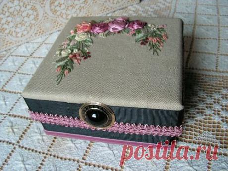 Шкатулки с вышивкой