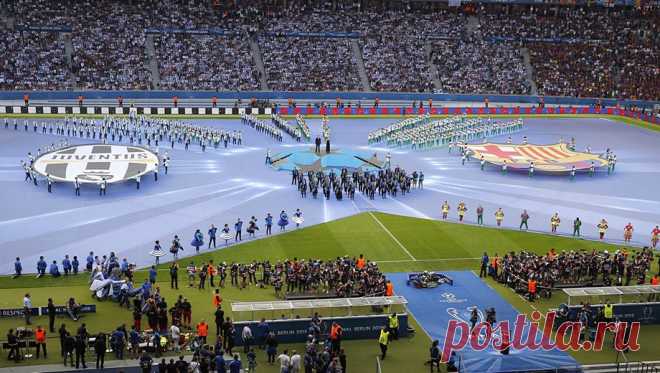 "Барселона" завоевала кубок Лиги чемпионов - Чемпионат