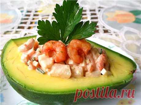 Новогодний рецепт авокадо, фаршированного креветками » ВКУСНЫЕ РЕЦЕПТЫ 2015 С ФОТО, фоторецепты, рецепты салатов, рецепты тортов и выпечки, первые и вторые блюда на скорую руку