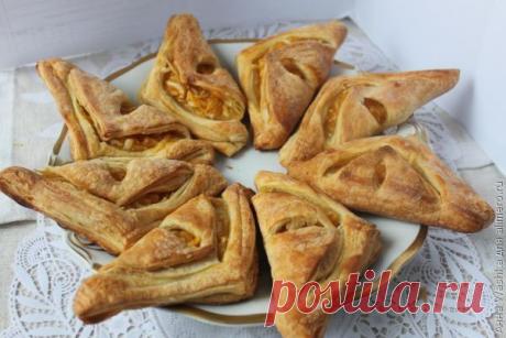 Слоеные треугольнички с яблочно тыквенной начинкой / Рецепты с фото