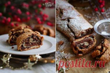 Рулет с карамелизированной грушей, орехами и шоколадом - HAPPYFOOD