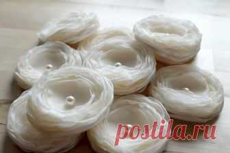 Sheer voile sew on flower appliques, wedding flowers, fabric flowers, flowers for crafts, floral embellishments (3pcs)- LARGE CREAM IVORY Handmade organza flowers- sew on appliques    Diameter- approximately 2.5;    Materials used- satin, sheer voile, glass pearl beads;    Colors- ivory satin, cream ivory sheer voile, ivory bead;    Quantity- 3pcs;    Versatile- can be used for various sewing, embellishing, decorating