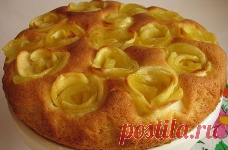 Вкусная яблочная шарлотка