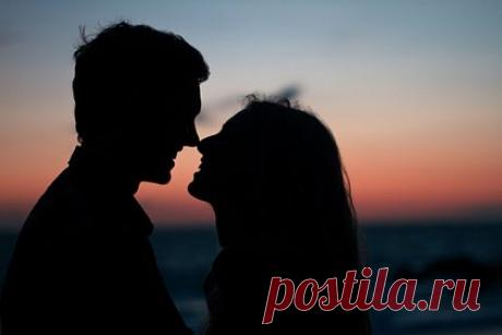 Немка восхитилась русскими мужчинами и назвала их положительные качества. Российская тревел-блогерша пообщалась со знакомой немкой, вышедшей замуж за русского и восхитившейся его положительными качествами. Ее впечатлениями она поделилась в личном блоге «Лайк Трэвел Путешествия». Так, 35-летняя девушка из Германии по имени Эмили отметила, что русские мужчины умеют работать не только головой.