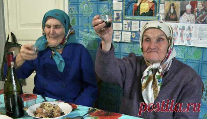 Ну давай, кума... За то, чтобы ноги носили, мужики просили.. и не было сил им отказать!