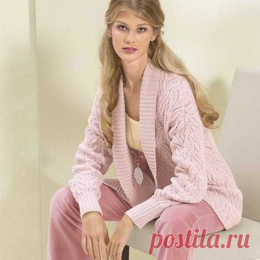 Кардиган с ажурным узором из «кос» 
#вязание, #вяжу_на_заказ, #кардиган_спицами, #вяжем_кардиган, #вязаный_кардиган, #люблю_вязать
Добавляйтесь в группу, чтобы видеть другие интересные модели! 
Без этого удобного кардигана с шалевым воротником и ажурным узором из тонкой мериносовой шерсти просто невозможно обойтись. 

РАЗМЕРЫ 

36/38 (42/44) 48/50 

ВАМ ПОТРЕБУЕТСЯ 

Пряжа (100% натуральной шерсти; 150 м/50 г) — 700 (800) 900 г розовой; спицы №3,5 и 4; длинные круговые спи...