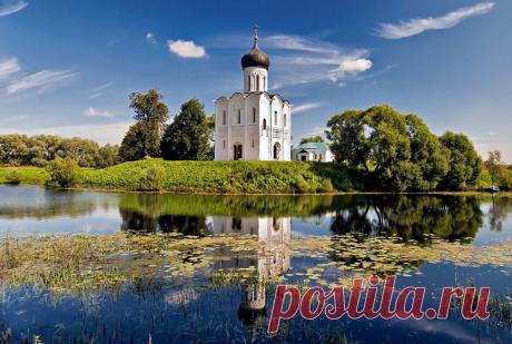 Один из символов России! Храм Покрова на Нерли в объективах фотографов.