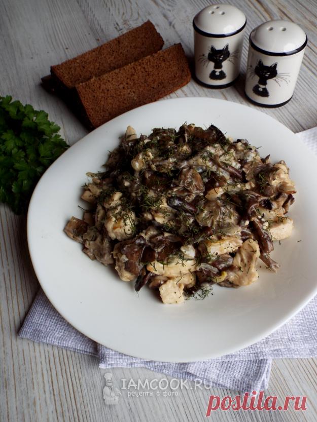 Курица с опятами на сковороде — рецепт с фото пошагово