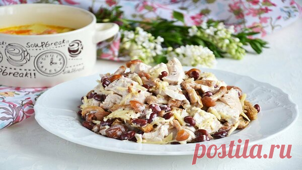 Быстрый салат с грибами, фасолью, сыром и сухариками | Огород на подоконнике | Яндекс Дзен