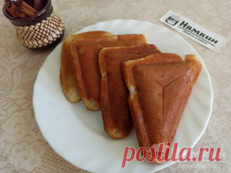 Ленивые пирожки с яблоками и курагой в мультипекаре рецепт пошаговый с фото - Nyamkin.RU Ленивые пирожки с яблоками и курагой в мультипекаре — пошаговый рецепт приготовления. Русская кухня. Необходимые продукты: мука, сахар, ванилин, яйца куриные, разрыхлитель, яблоки