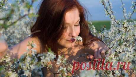 МАНТРА ДЛЯ ЖЕНЩИН! ЧИТАТЬ КАЖДОЕ УТРО! | Подружки