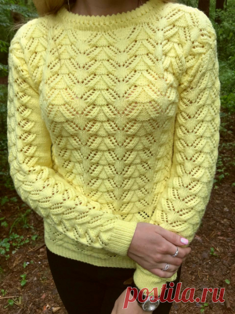 Ажурный желтый свитер. Автор Ольга Волкова.