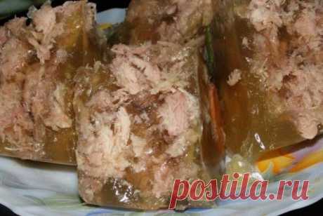 Куриный холодец в мультиварке - Кулинарные рецепты от Веселого Жирафа