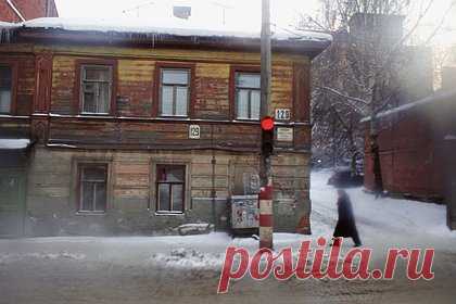 Светофоры начнут озвучивать названия улиц в российском городе. В Нижнем Новгороде светофоры начнут озвучивать названия улиц. Как уточнили в пресс-службе городской администрации, восемь первых таких светофоров будут установлены на пересечении улиц Бекетова и Заярская. Голосовое озвучивание улиц поможет сориентироваться воспитанникам школы-интерната для слепых и слабовидящих.