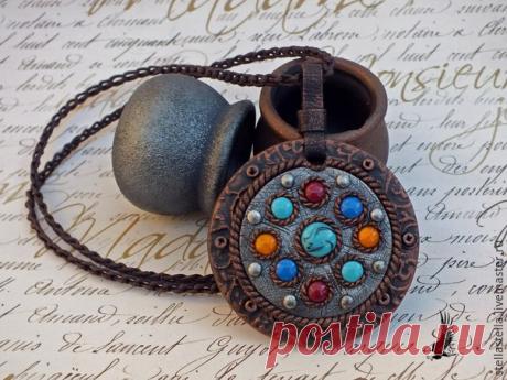 Лепим этно-кулон из полимерной глины