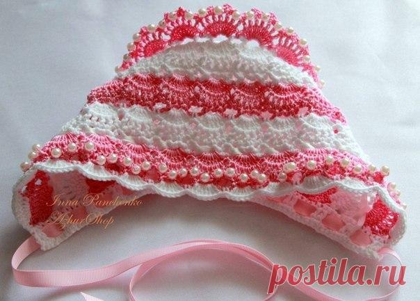 Вязаный чепчик для малыша. Чепчик для новорожденного крючком. |